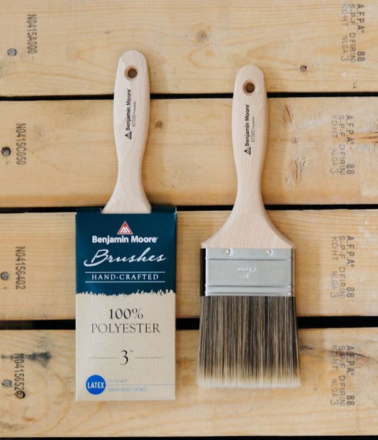 Custom Crafted 100% Polyester Brush - Varnish