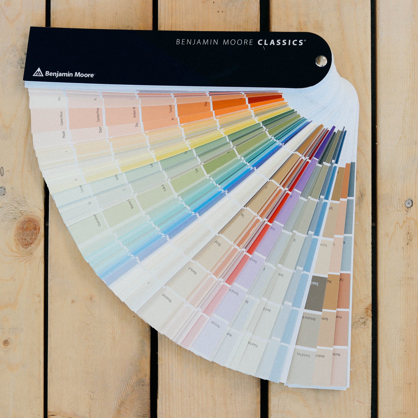 Benjamin Moore Classics Fan Deck