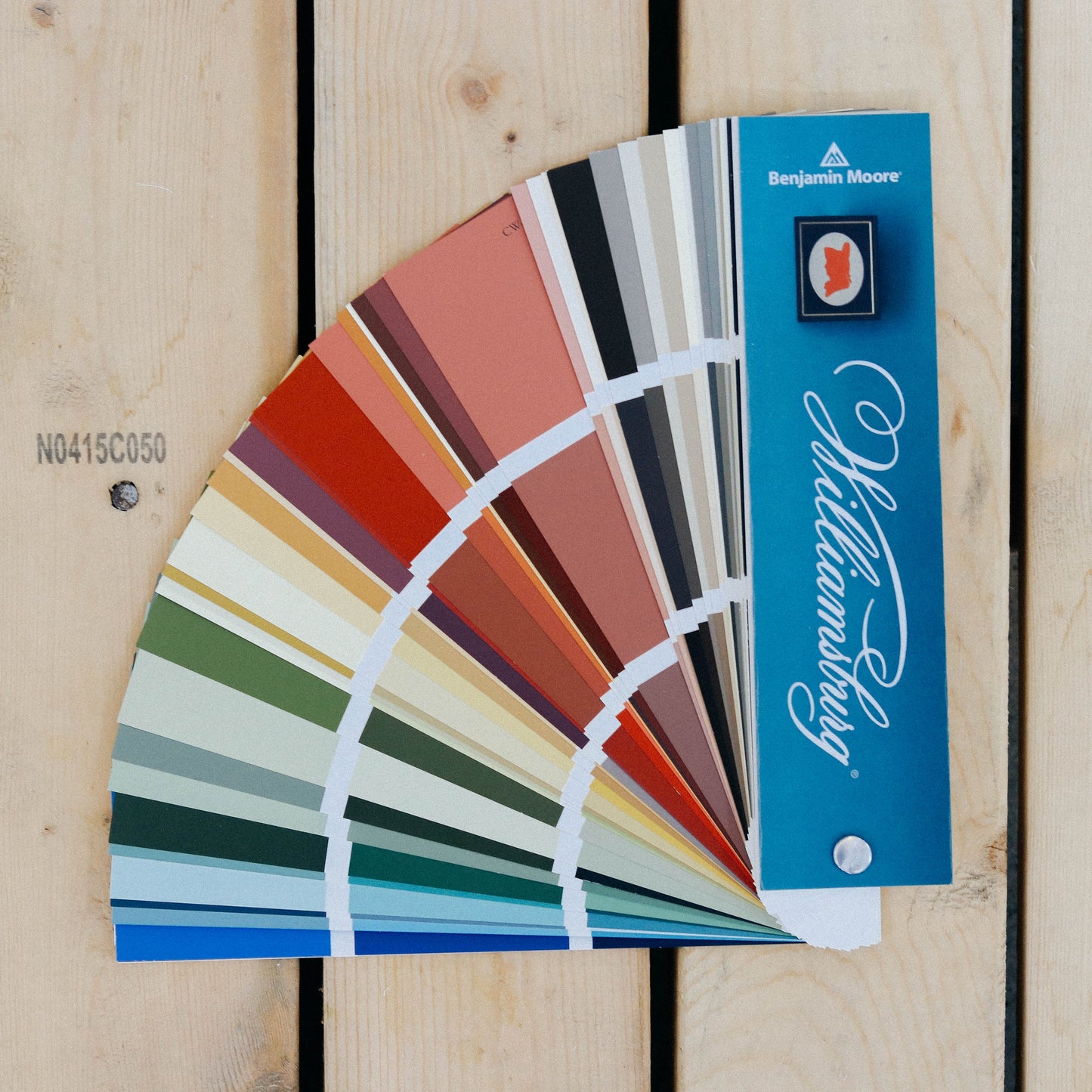 Benjamin Moore Williamsburg® Fan Deck